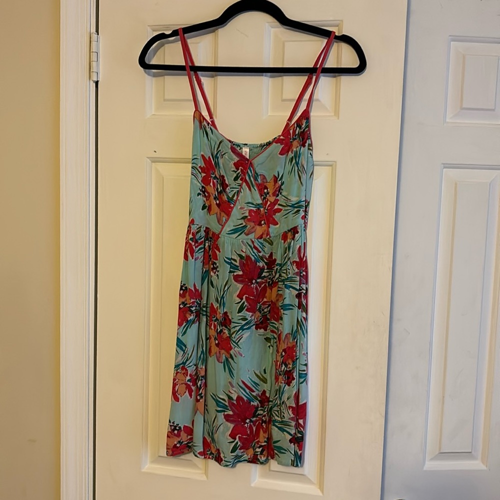 Xhileration floral tropical summer dress size S blue green pink florals